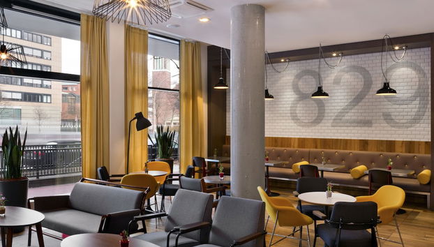 Lobby-Lounge