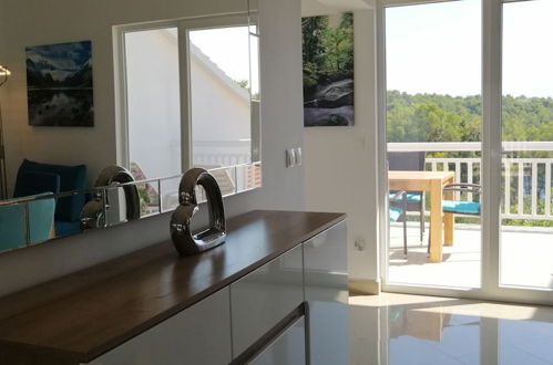 Photo 45 - Apartment Penthouse by the sea - Vrboska - Island Hvar