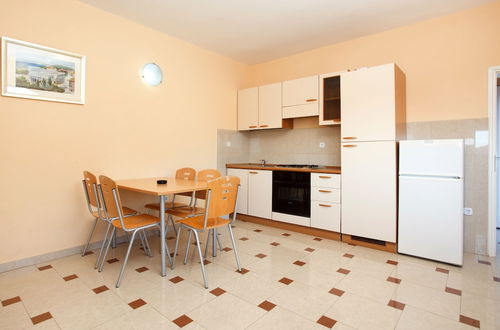 Photo 10 - Oaza Apartmani Primosten