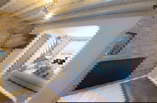 Photo 13 - Amallini Suites