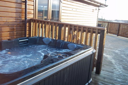 Photo 20 - Woodpecker Lodge With Hot Tub Near Cupar, Fife