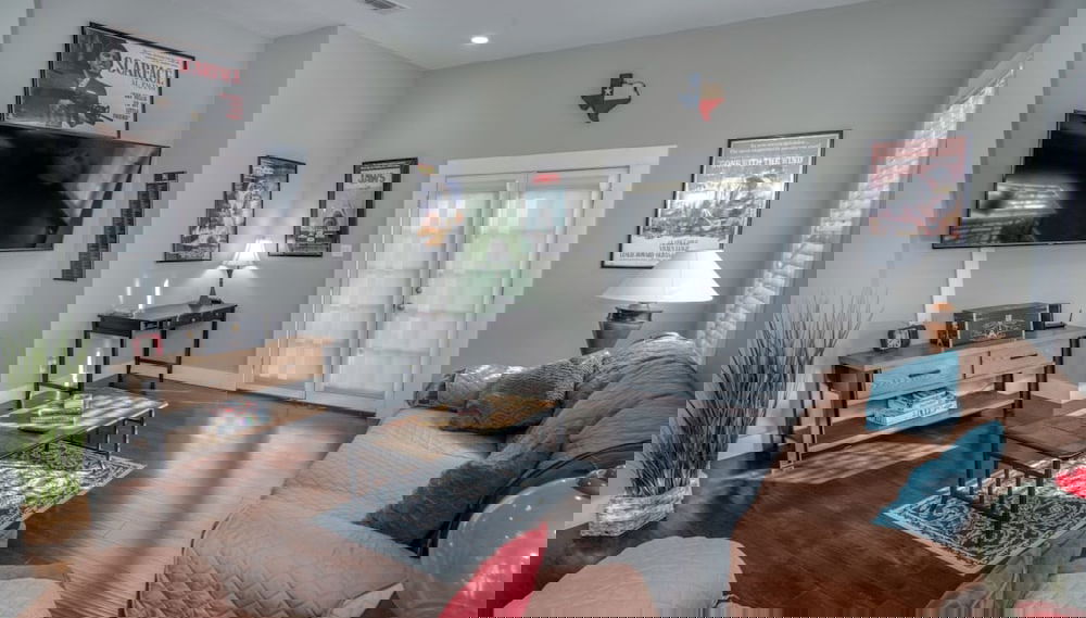 Primary image