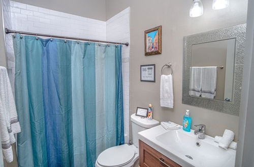 Photo 15 - Southtown Classic 3br/2ba Mins From Downtown