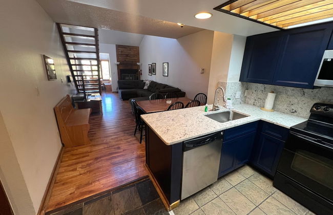 Fox Pine Lodge 4 Bed 4 Bath Condo - Photo 68