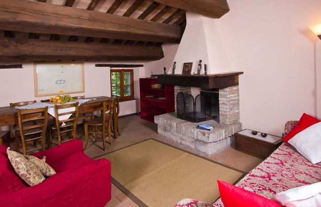 Romantic Countryside Getaway - Photo 19