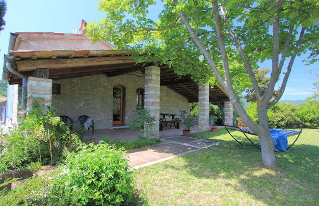 Romantic Countryside Getaway - Photo 1