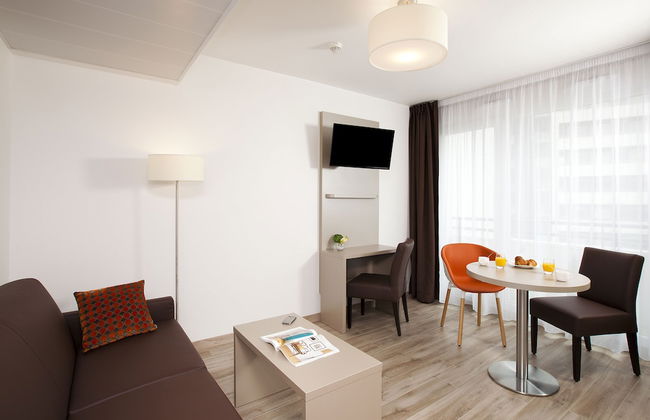 Residhome Paris Rosa Parks - Foto 12