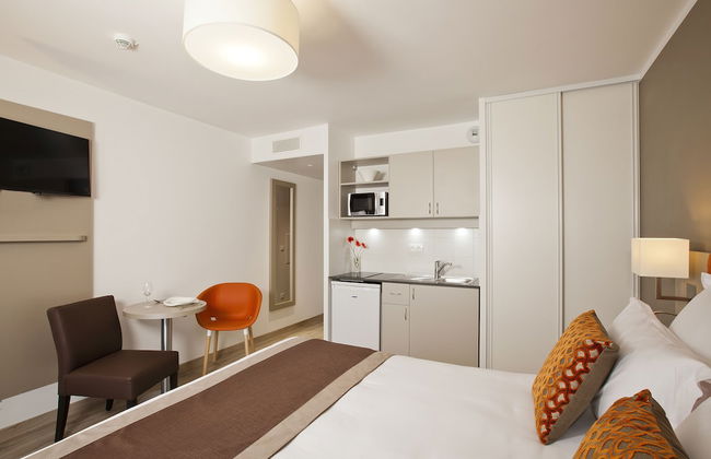 Residhome Paris Rosa Parks - Foto 13