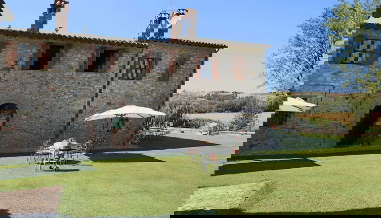 Foto 1 - Apartment in Todi With Wellness Access