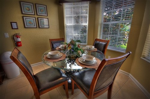 Photo 9 - 5BR 5BA Home in Windsor HIlls by CV-2622