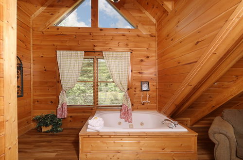 Photo 13 - Mayberry - Three Bedroom Cabin