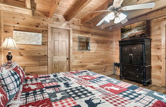 Photo 2 - Mayberry - Three Bedroom Cabin