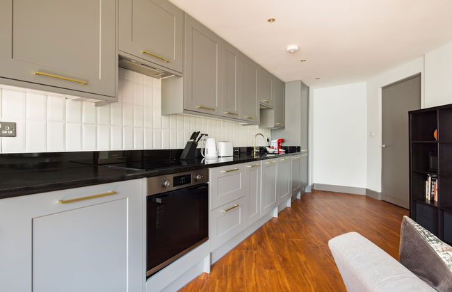 Spacious 2 Bed - Battersea High Street - Foto 15