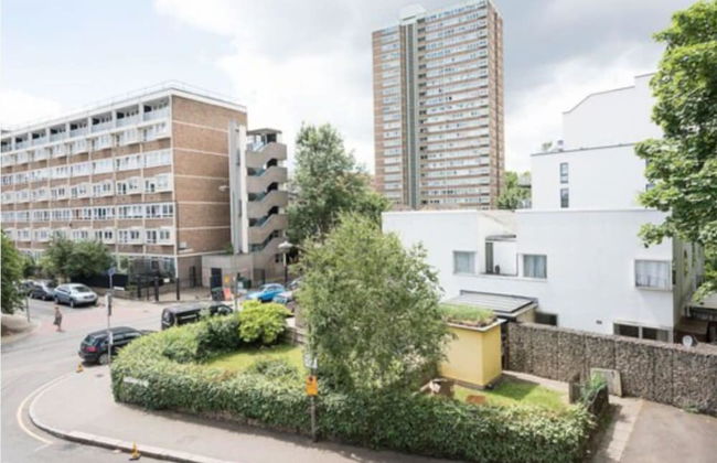 Spacious 2 Bed - Battersea High Street - Foto 48