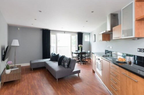 Foto 46 - Spacious 2 Bed - Battersea High Street