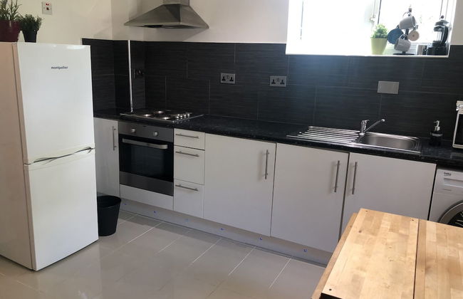 2 bedroom Apartment Heathrow Airport - Foto 8