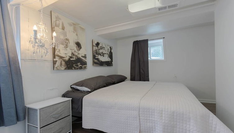 Photo 1 - Cozy 1 BDR in Heart of Logan Square & Near Train