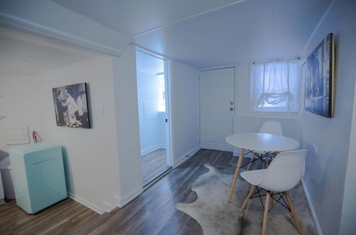 Photo 13 - Cozy 1 BDR in Heart of Logan Square & Near Train