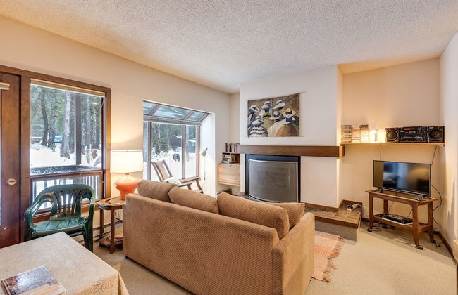 33SW - WiFi - Fireplace - Amenities - Sleeps 4 - Foto 4