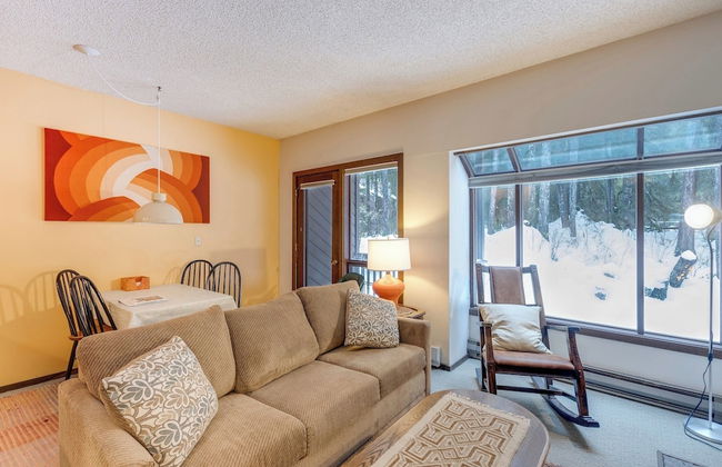 33SW - WiFi - Fireplace - Amenities - Sleeps 4 - Foto 5