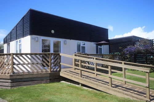 Photo 1 - 7A Medmerry Park 2 Bedroom Chalet