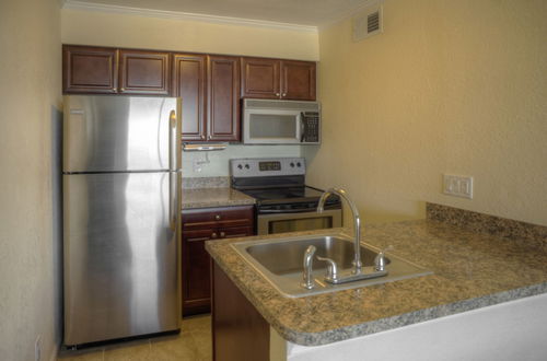 Photo 11 - Sailport Waterfront Suites