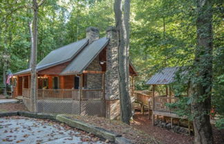 Photo 1 - Harleys River Retreat - Charming Cabin in Coosawattee River Resort Hot tub