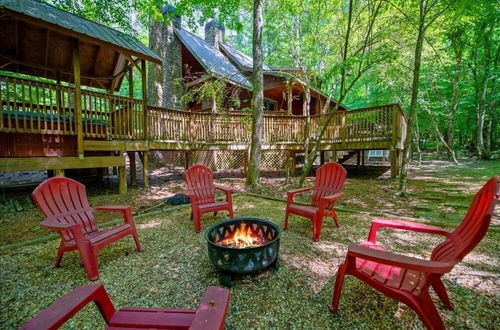 Photo 40 - Harleys River Retreat - Charming Cabin in Coosawattee River Resort Hot tub