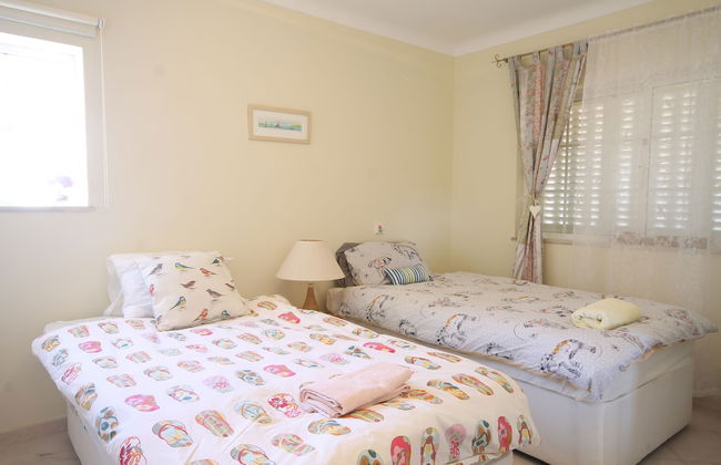 Sunset Villa - Photo 3