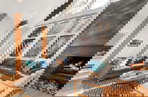 Foto 30 - Fifth Avenue Condominiums by Frias