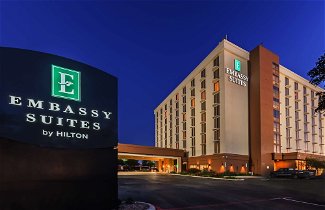Foto 1 - Embassy Suites by Hilton Dallas Market Center