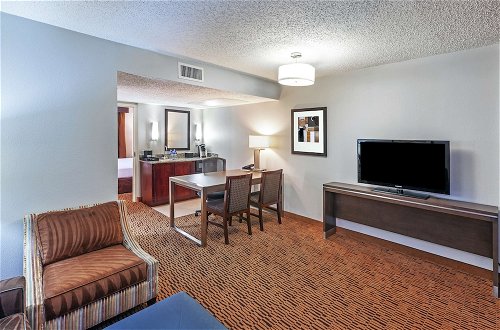 Foto 14 - Embassy Suites by Hilton Dallas Market Center