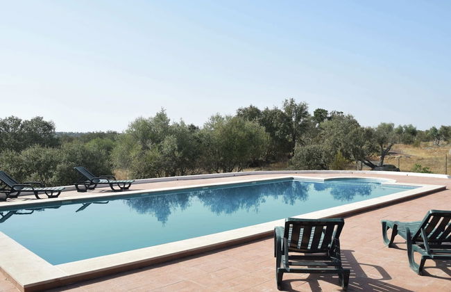 Tranquil Alentejo Villa With Pool - Photo 21