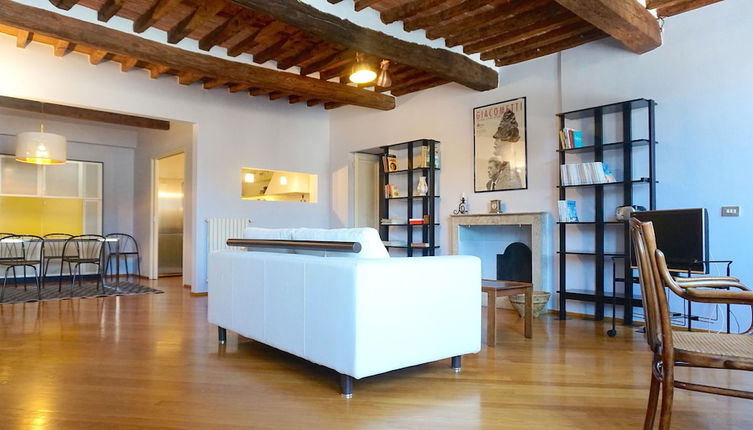 Photo 1 - San Frediano Luxury Flat