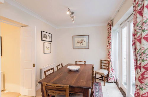 Photo 37 - JOIVY Stylish 3 BR House with Patio, Short Walk to Regents Park & Harley Street