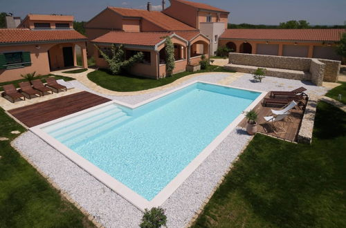 Foto 38 - Luxurious Villa in Skabrnje With Swimming Pool
