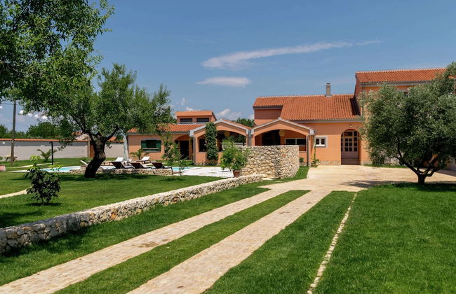 Villa in Skabrnje With Swimming Pool - Foto 38