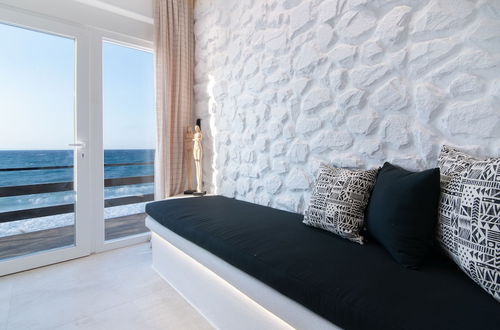 Photo 38 - Portara Seaside Luxury Suites