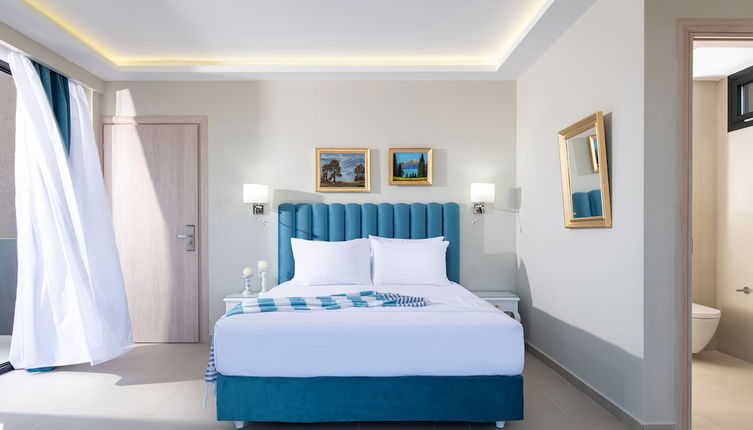 Photo 1 - Light Blue Luxury Rooms