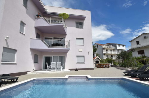 Photo 17 - Nice Apartment With Shared Swimming Pool Near the Beach and Trogir