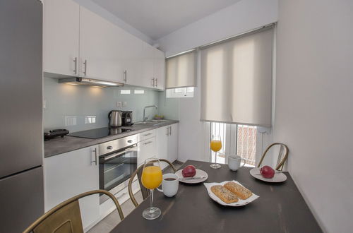 Photo 12 - Roomy & Comfortable Apt Near Acropolis by GHH