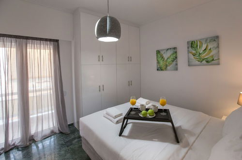 Photo 5 - Roomy & Comfortable Apt Near Acropolis by GHH