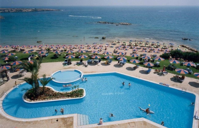 Corallia Beach Hotel Apartments - Foto 28