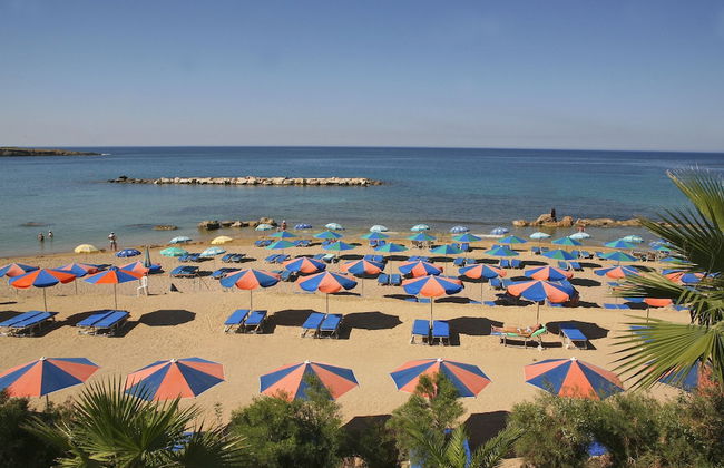 Corallia Beach Hotel Apartments - Foto 25