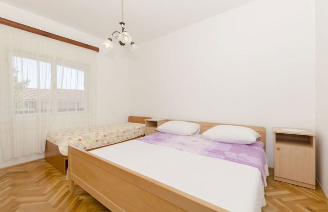 Apartments Caric - Photo 9
