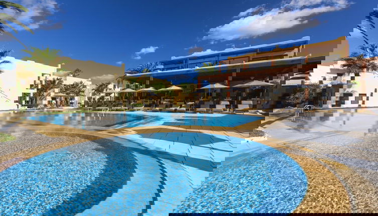 Photo 1 - Atlantis Beach Hotel