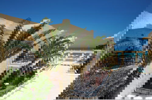 Photo 40 - Atlantis Beach Hotel