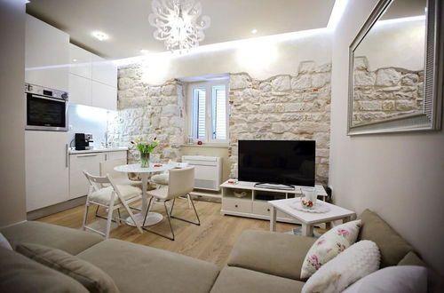 Photo 20 - White Stone Apartment Diocletian Palace