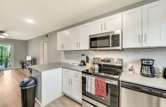 Stylish 2BR Near UT Hyde Park Evonify - Foto 14