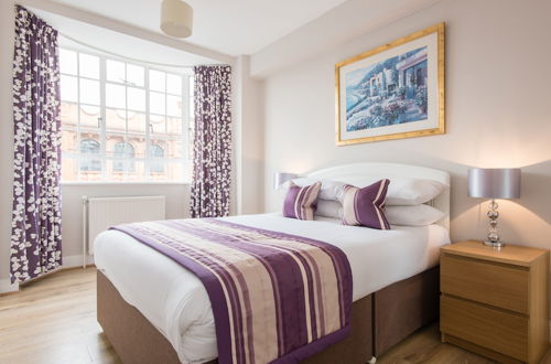 Photo 6 - Chelsea Cloisters Serviced Apartments